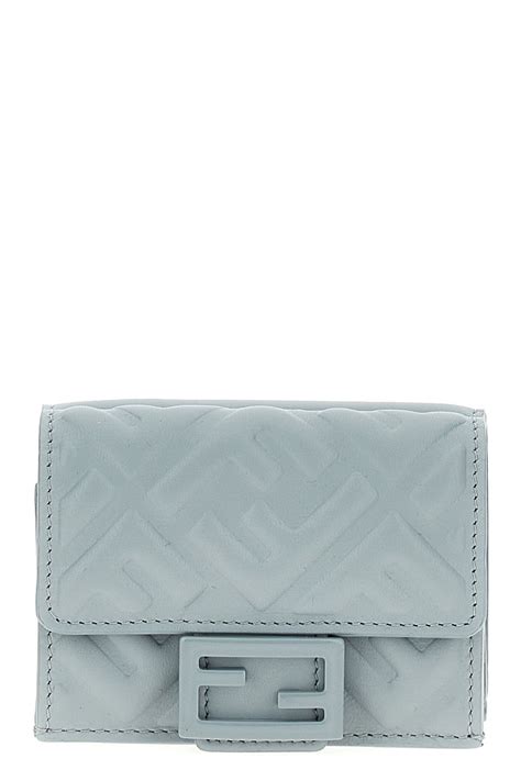 Women's Baguette Micro Trifold 